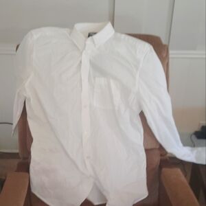Gap Poplin Shirt in Untucked Fit White